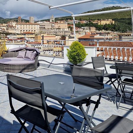 Tower Apartments Terracina Zewnętrze zdjęcie